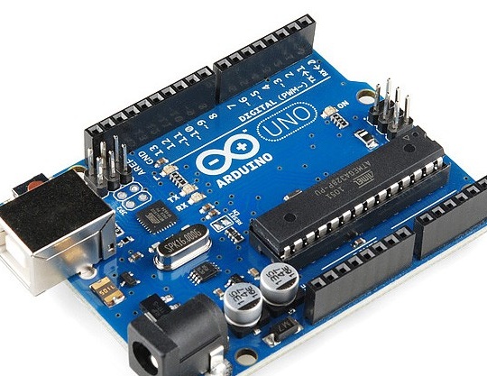 Arduino UNO контролер
