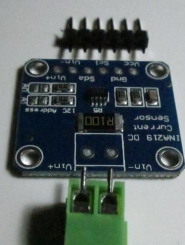 Платка с чип INA219 за измерване на I и U с I2C комуникационна шина