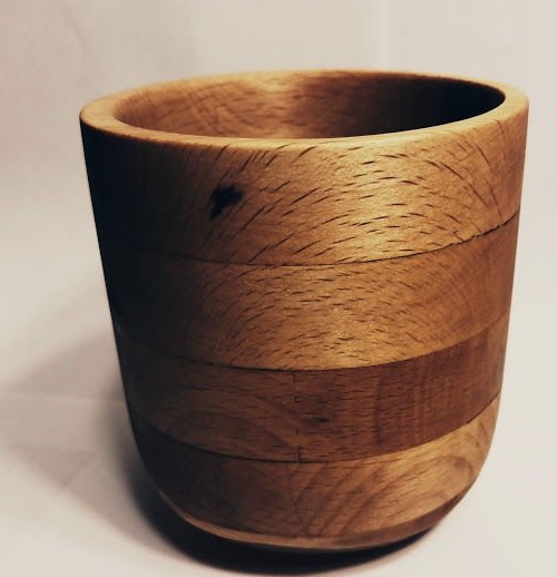 Дървена чаша без струг